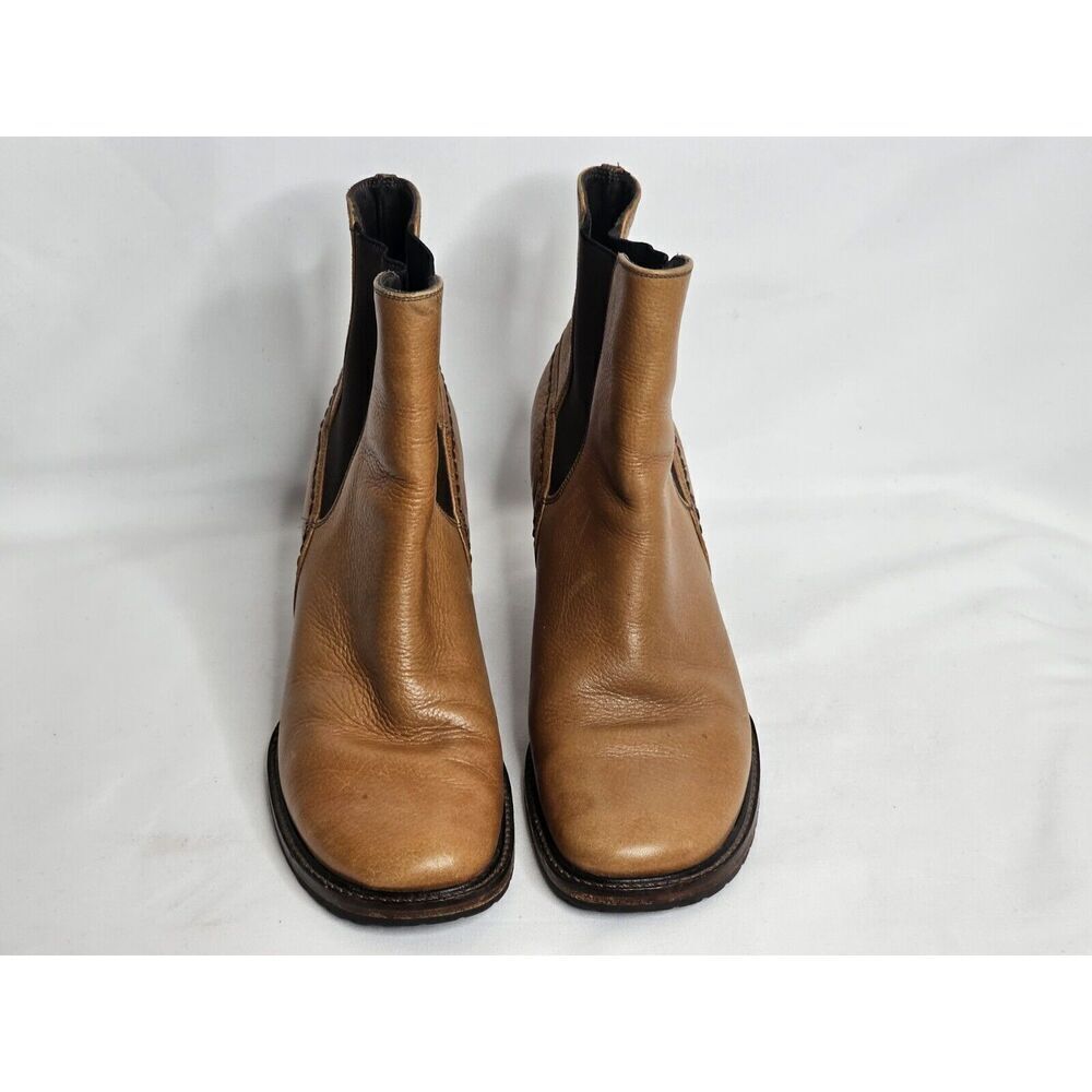 COLE HAAN Country Vibram Sole Brown Leather Ankle Boots Womens Size 6B - Picture 2 of 8
